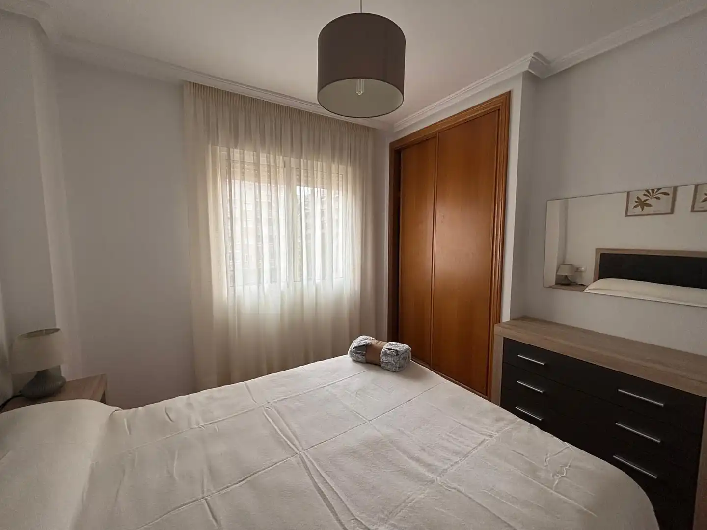 Schlafzimmer von Wohnung zur Miete in Torrevieja mit Klimaanlage, Heizung und Terrasse