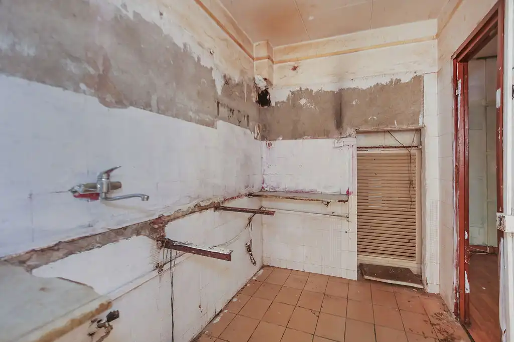 Kitchen of Flat for sale in Sabadell
