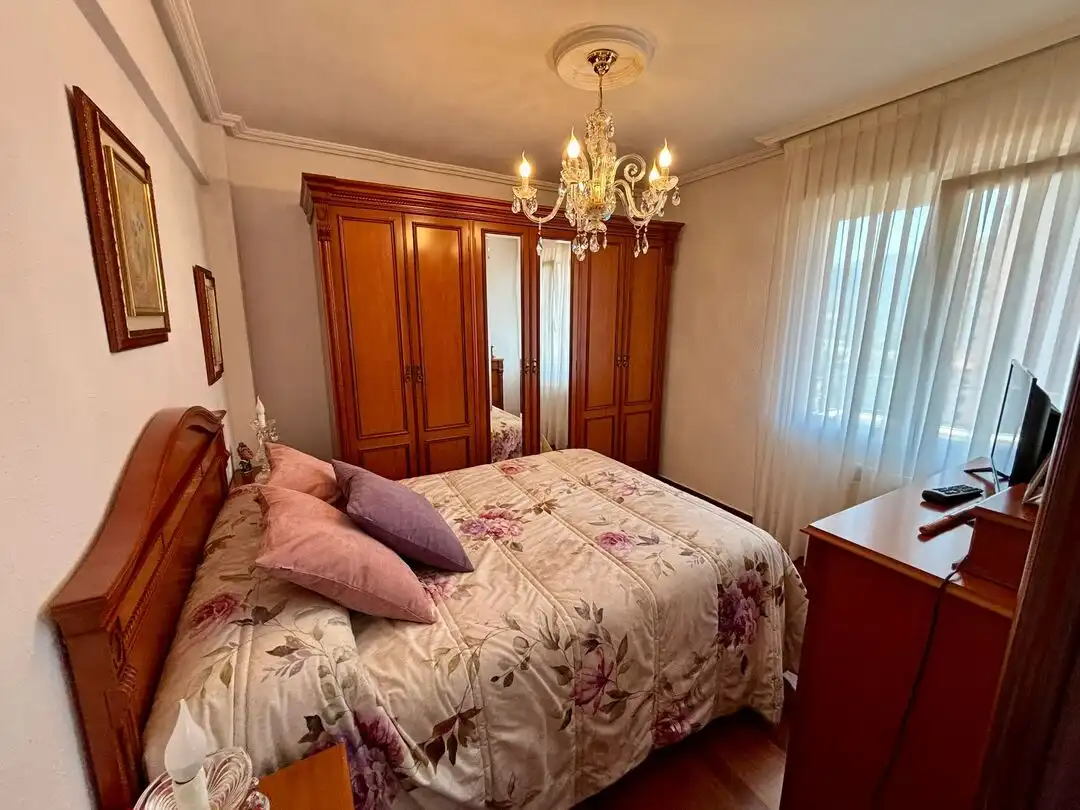 Bedroom of Flat for sale in Bilbao   with Heating and Furnished