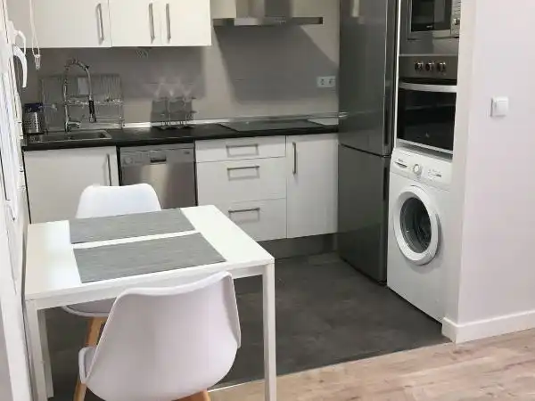 Cuina de Pis en venda en Zaragoza amb Aire condicionat, Parquet i Moblat