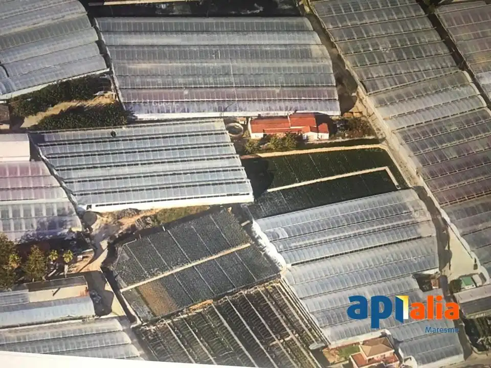 Finca rústica en venda en Vilassar de Mar amb Jardí privat