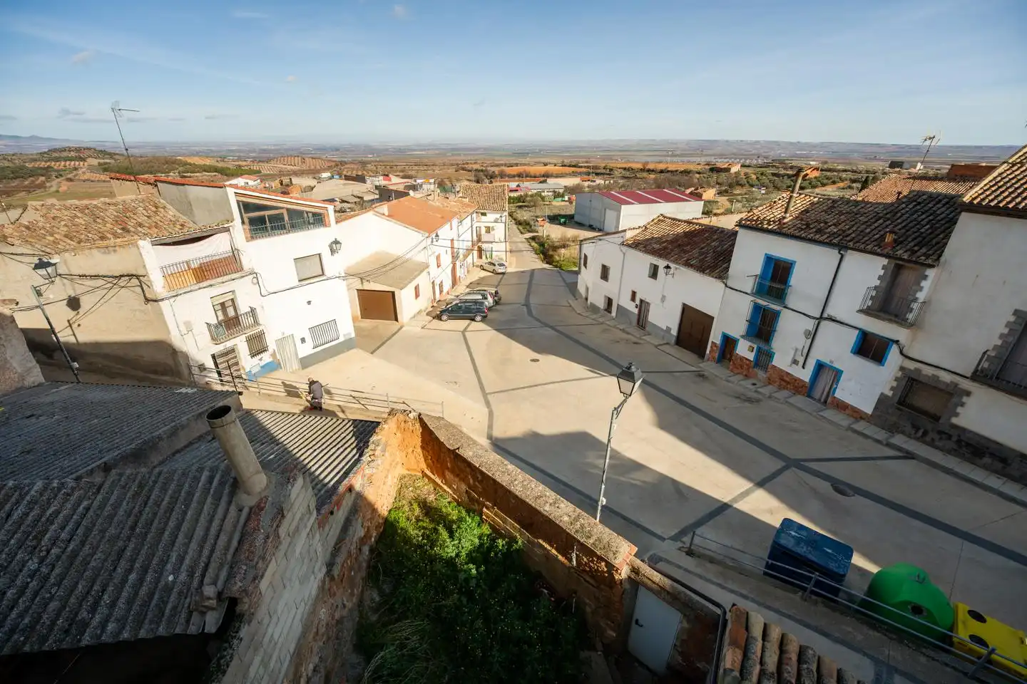 Vista exterior de Casa o chalet en venta en Almonacid de la Sierra con Calefacción, Terraza y Balcón