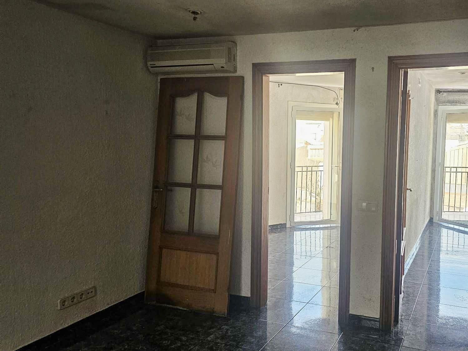 Piso en venta en Mataró con Balcón