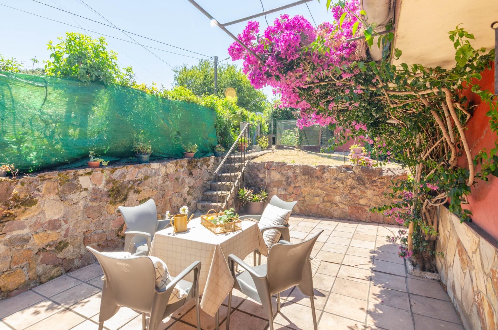 Jardí de Casa adosada en venda en Carreño amb Jardí privat, Terrassa i Traster