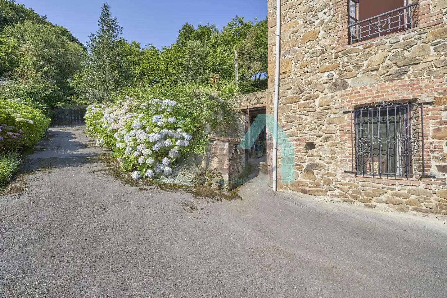 Exterior view of Houses for sale in Langreo  with Private garden and Balcony