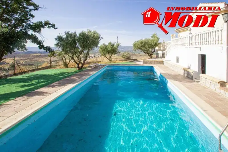 Piscina de Casa o xalet en venda en Moraleda de Zafayona amb Aire condicionat i Piscina