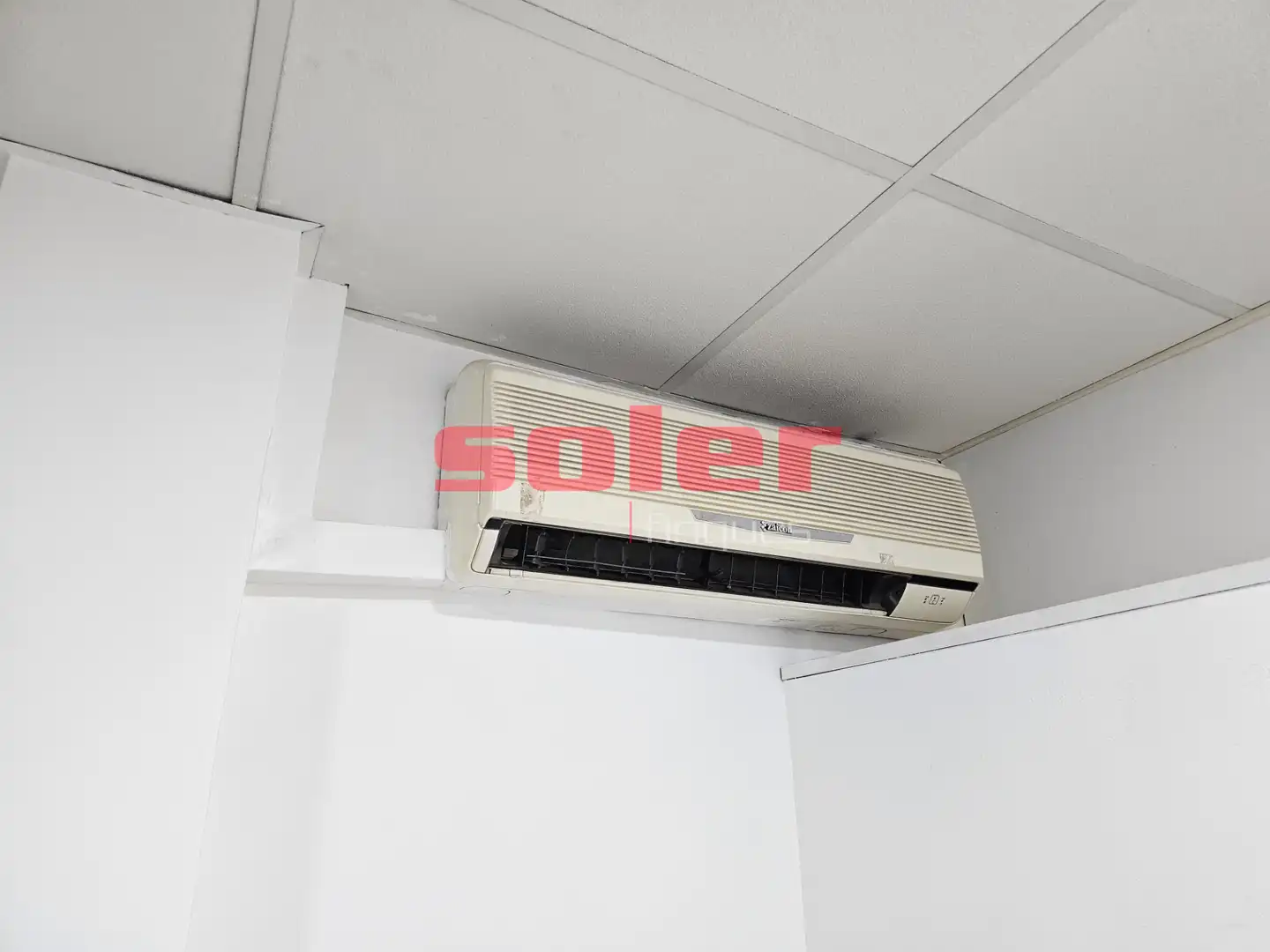 Local de lloguer en Sant Cugat del Vallès amb Aire condicionat