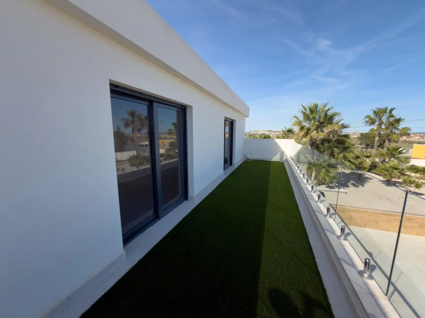 Terrassa de Casa o xalet en venda en Los Montesinos amb Aire condicionat, Calefacció i Jardí privat
