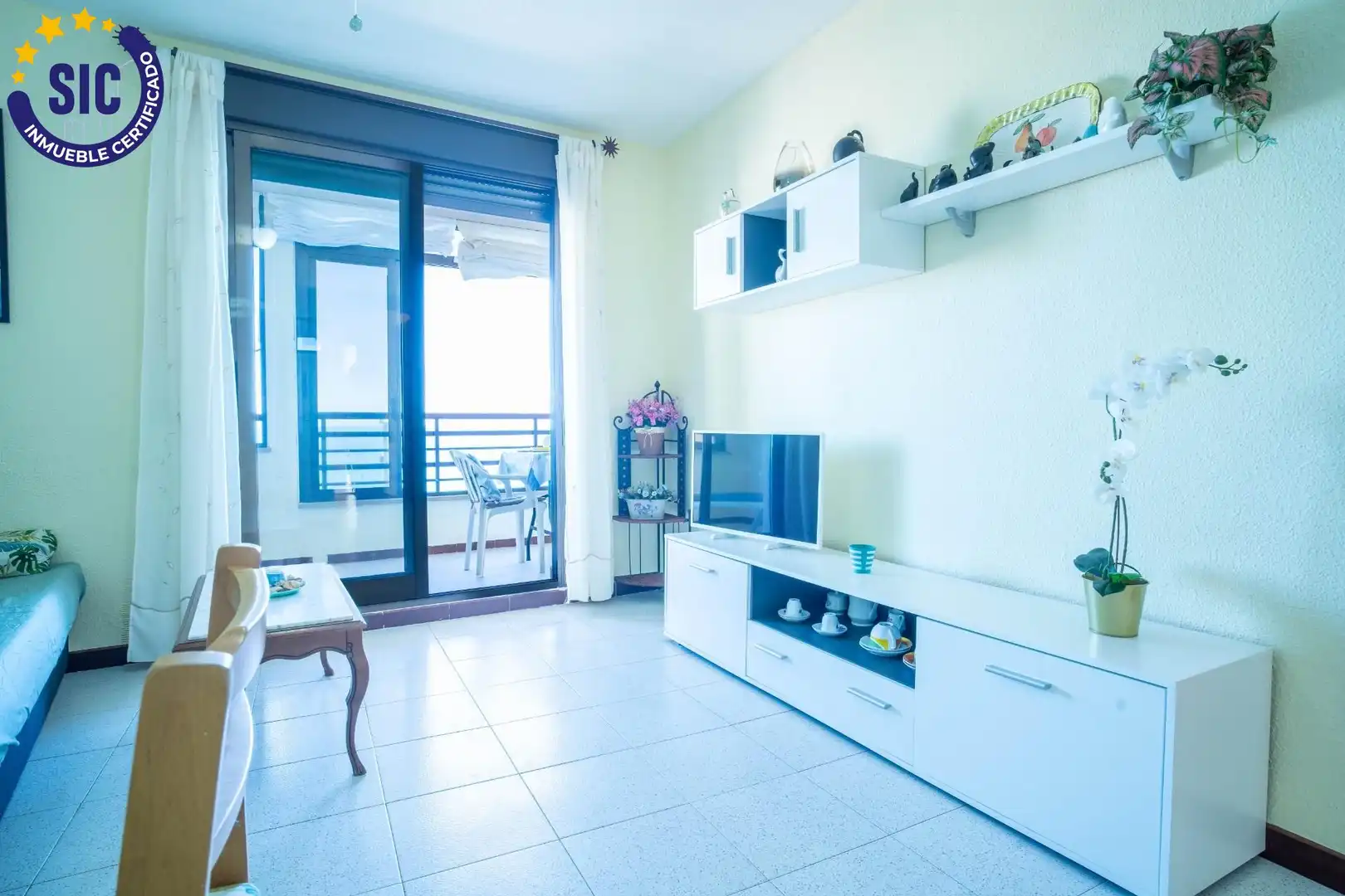 Sala d'estar de Apartament en venda en Oropesa del Mar / Orpesa amb Terrassa, Traster i Moblat