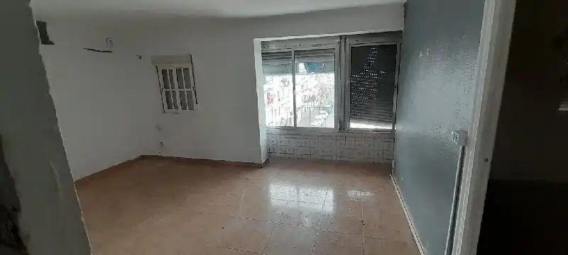 Flat for sale in  Sevilla Capital