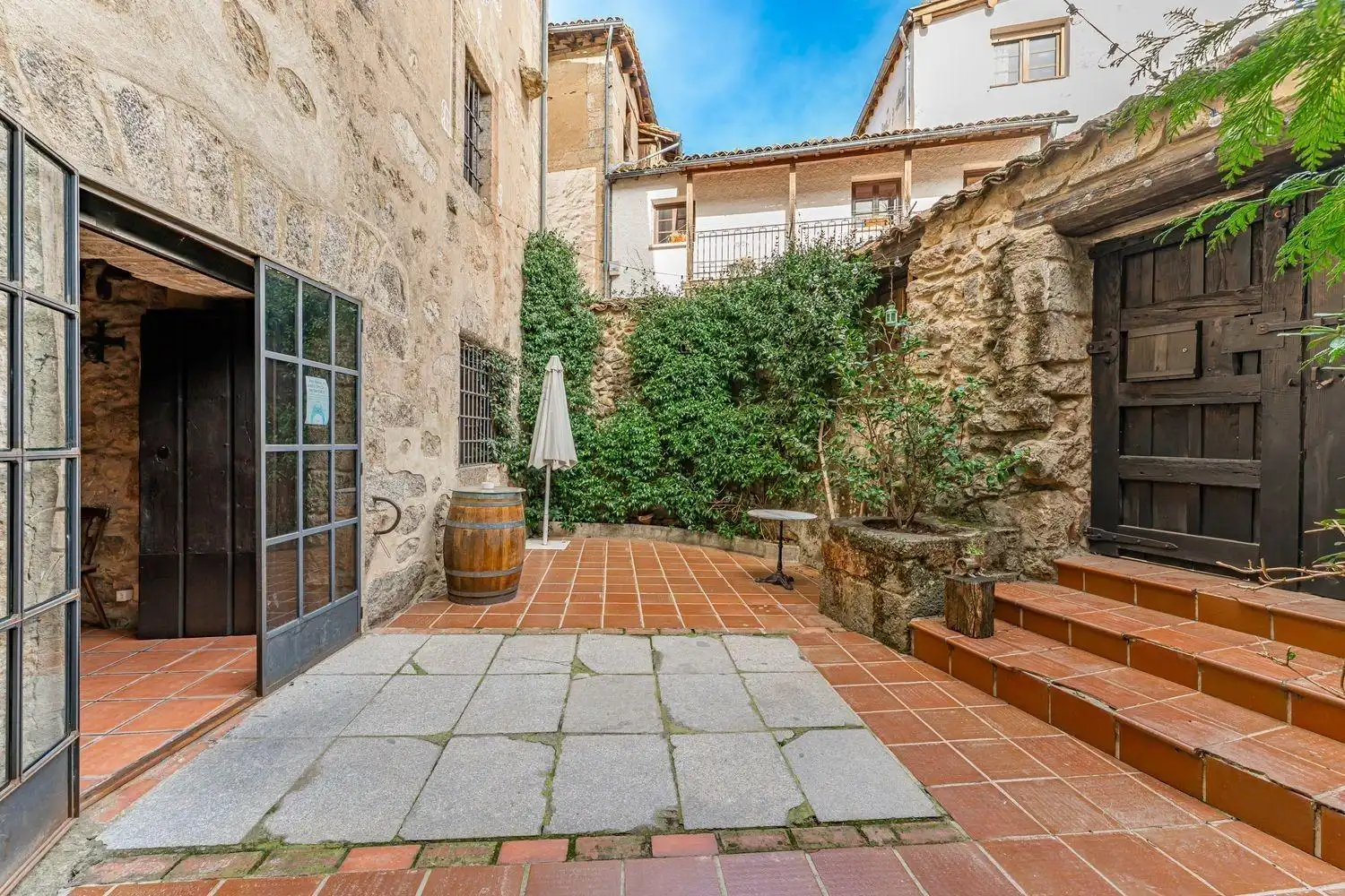 Terrassa de Finca rústica en venda en Candelario amb Calefacció, Jardí privat i Terrassa