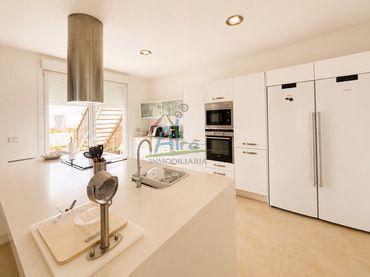 Appartement avec balcon à vendre à Miguel Hernandez