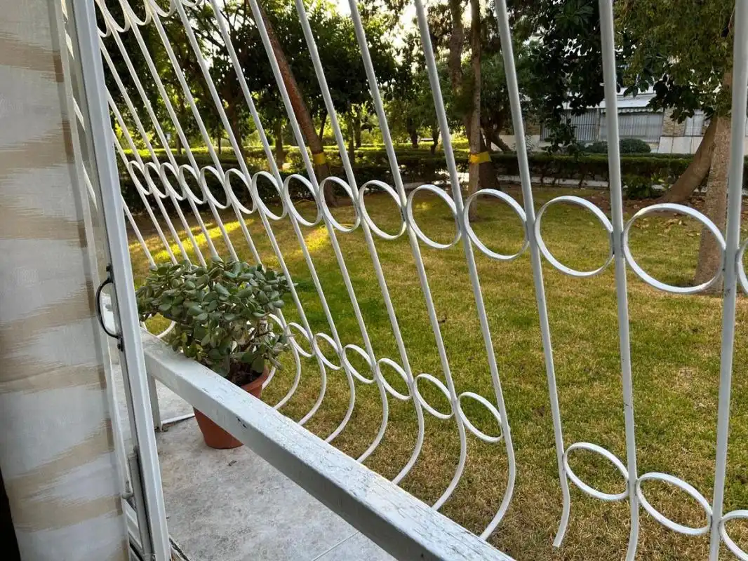 Terrasse von Erdgeschoss zum Verkauf in Alicante / Alacant mit Klimaanlage und Heizung