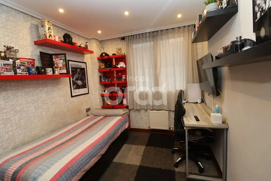 Habitación de Piso en venta en Portugalete con Calefacción y Trastero