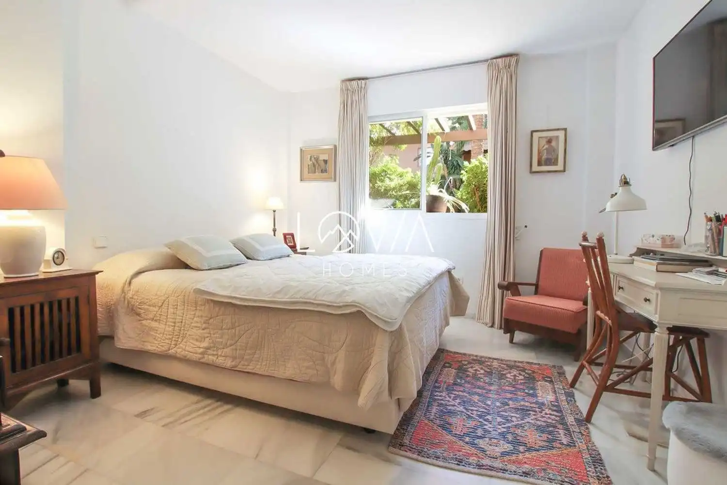 Bedroom of Flat for sale in Marbella  with Air Conditioner, Terrace and Swimming Pool
