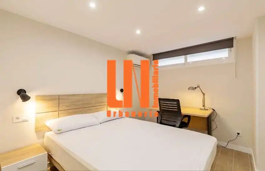 Bedroom of Study for rent in Villanueva de la Cañada  with Air Conditioner, Heating and Private garden