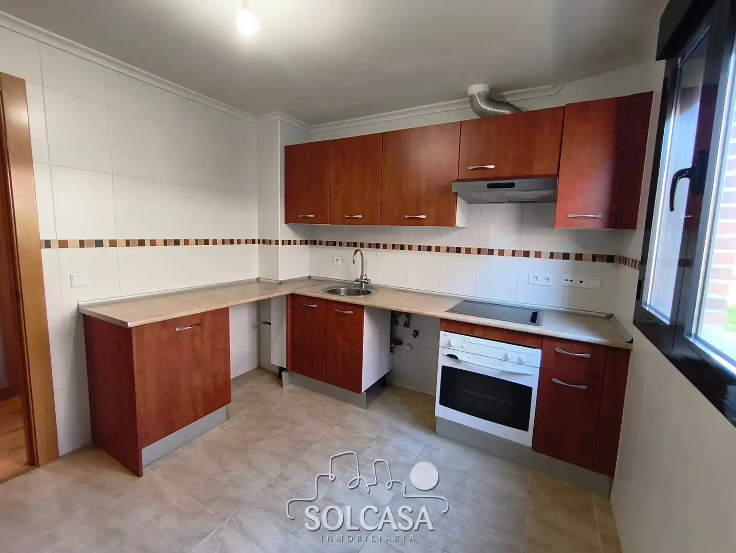 Cocina de Casa o chalet en venta en Renedo de Esgueva con Calefacción, Jardín privado y Parquet