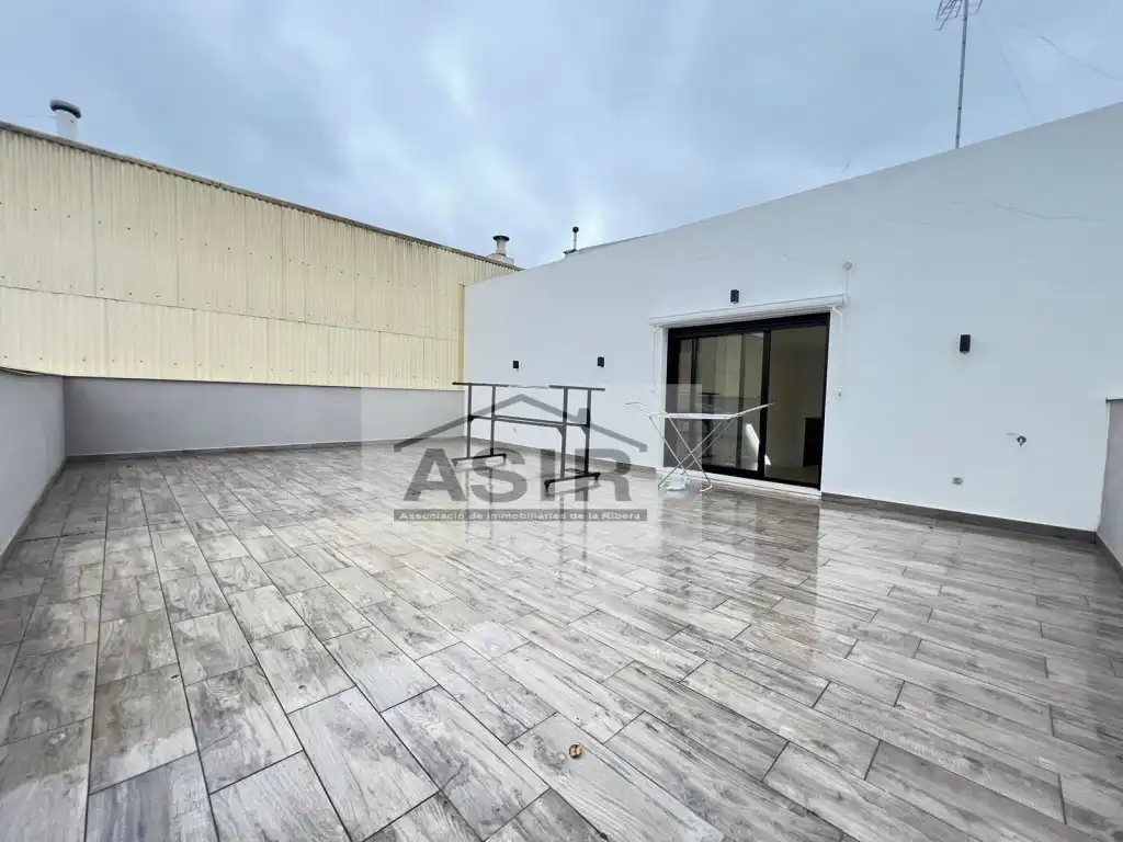 Terrace of Houses for sale in Algemesí  with Air Conditioner and Swimming Pool