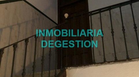 Foto 2 de Casa adosada en venda a San Ildefonso - Catedral, Jaén