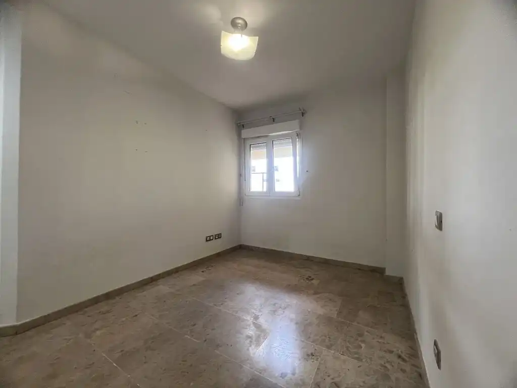 Dormitori de Planta baixa en venda en Mijas amb Aire condicionat, Terrassa i Traster