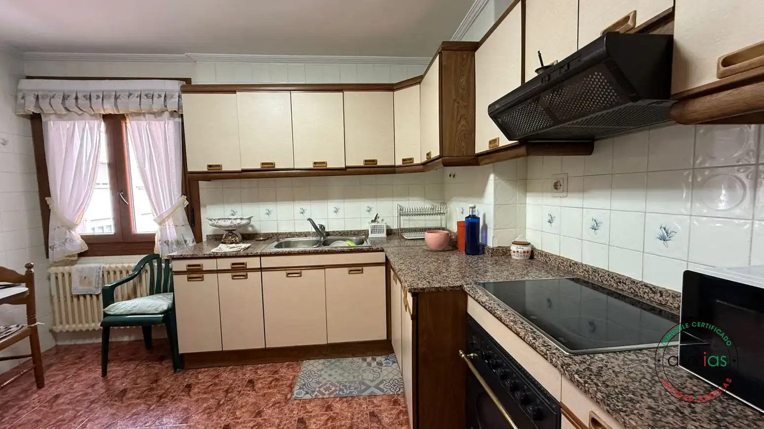 Kitchen of Flat for sale in Aller  with Heating, Parquet flooring and Storage room