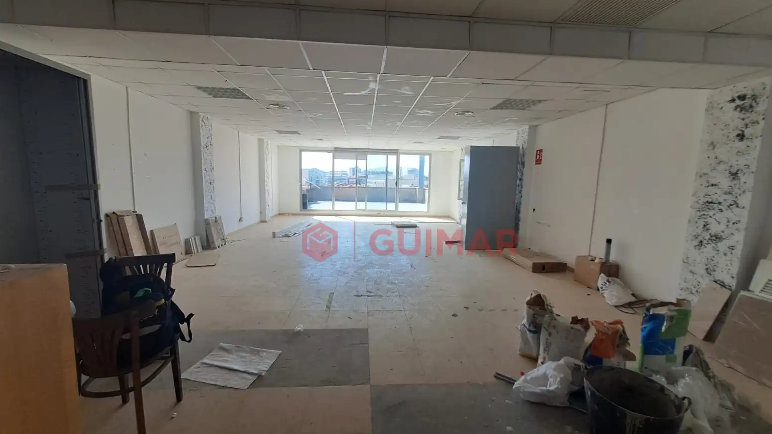 Oficina de alquiler en Esplugues de Llobregat con Terraza