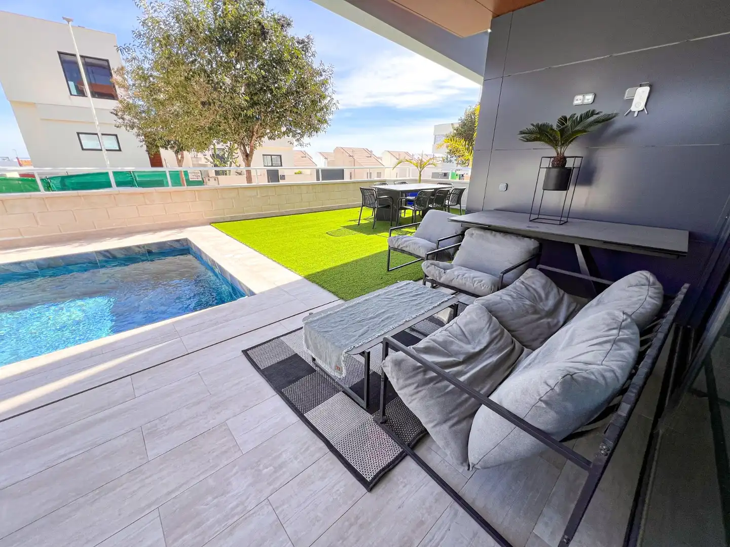 Terraza de Planta baja en venta en Guardamar del Segura con Aire acondicionado, Jardín privado y Terraza