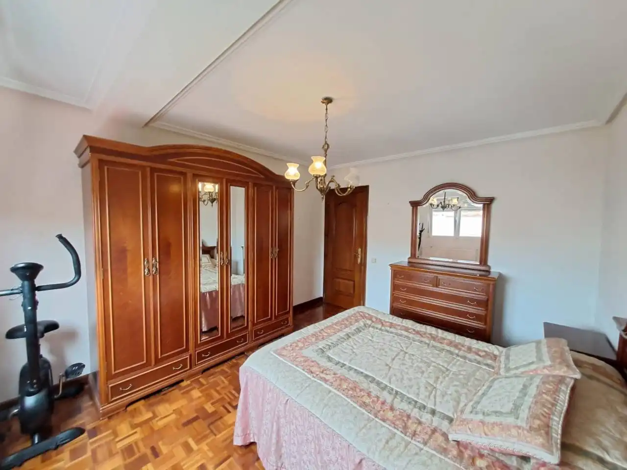 Bedroom of Flat for sale in Burgos  with Heating and Terrace