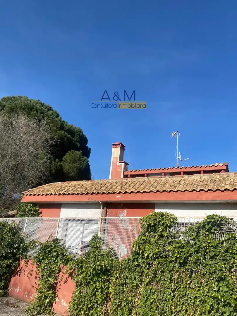 Buildings for sale in Falso, 15, Viana de Cega