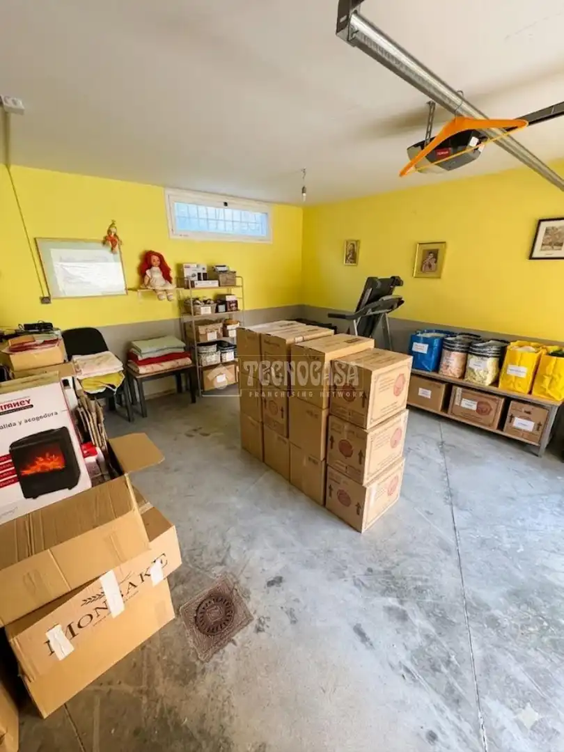 Casa adosada en venta en Valdemoro con Jardín privado y Terraza