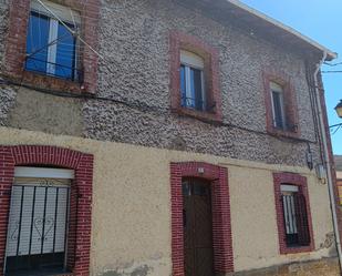 Exterior view of Flat for sale in Barruelo de Santullán  with Balcony