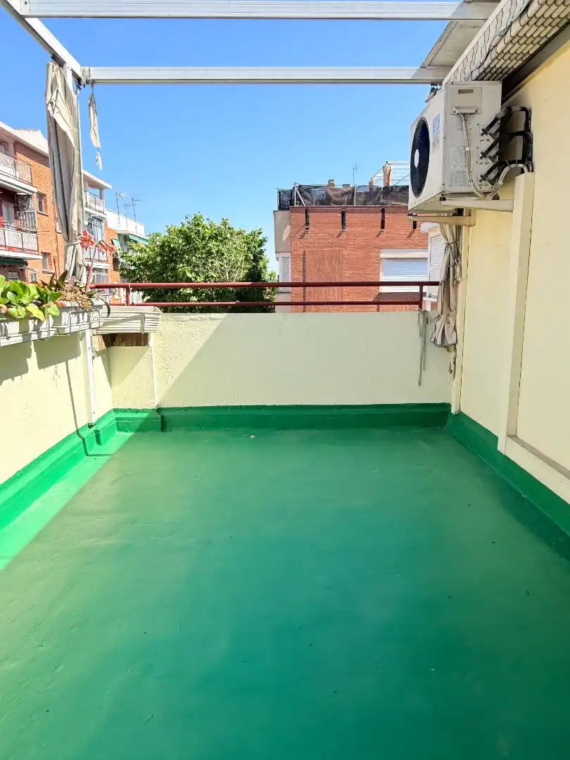 Terraza de Casa adosada en venta en San Sebastián de los Reyes con Aire acondicionado, Calefacción y Jardín privado