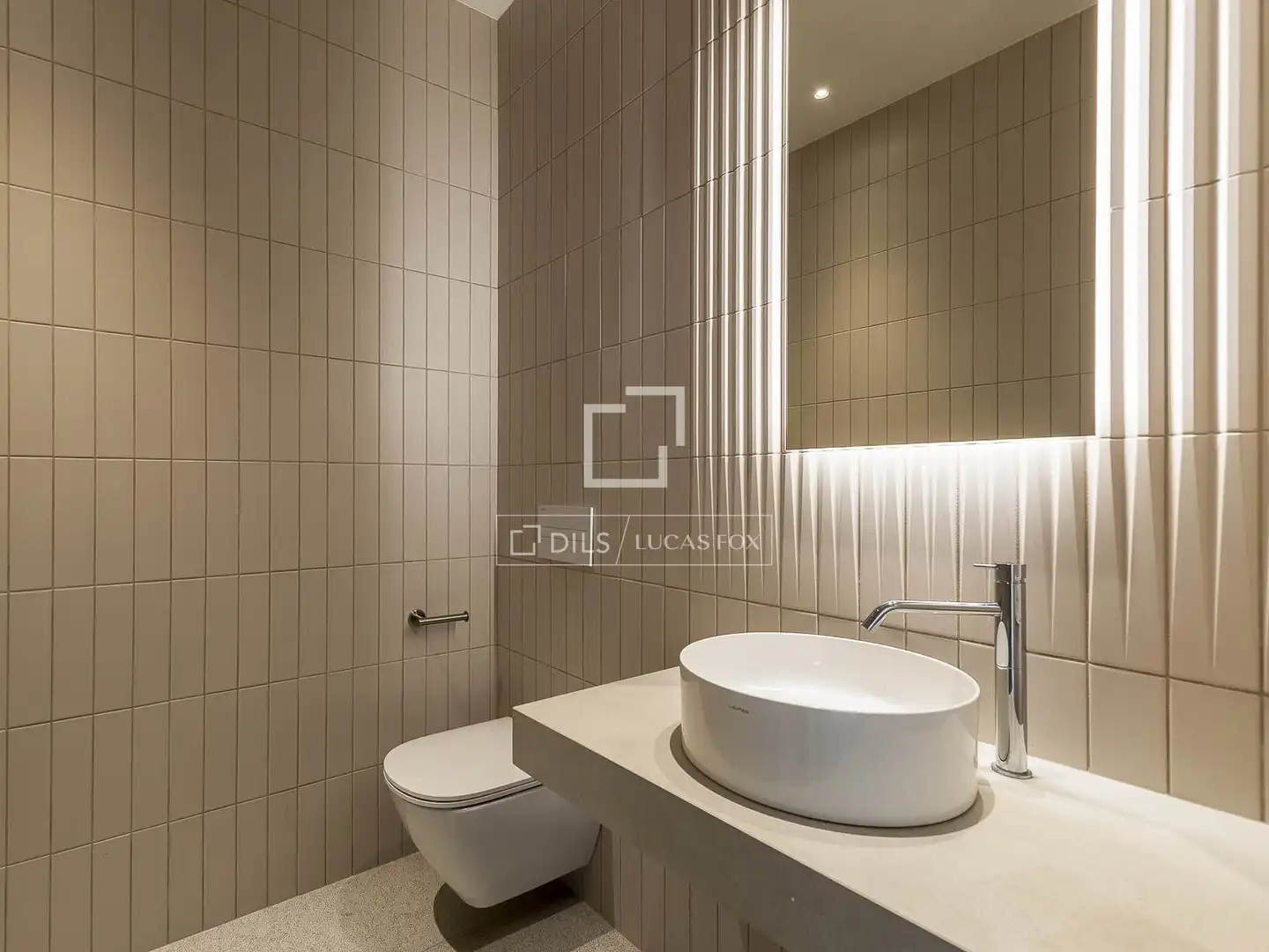 Baño de Ático en venta en Barcelona con Aire acondicionado, Calefacción y Terraza