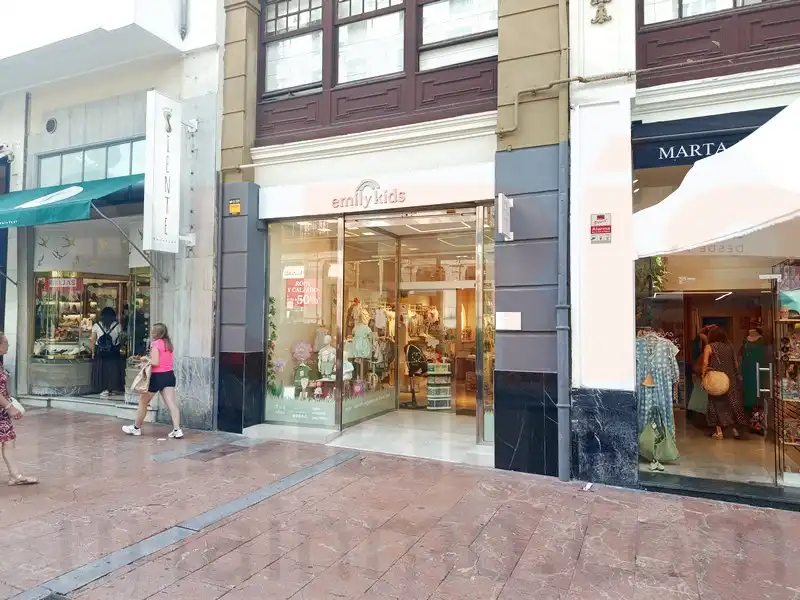 Local comercial en traspàs a Calle Milicias Nacionales 3, imagen 15