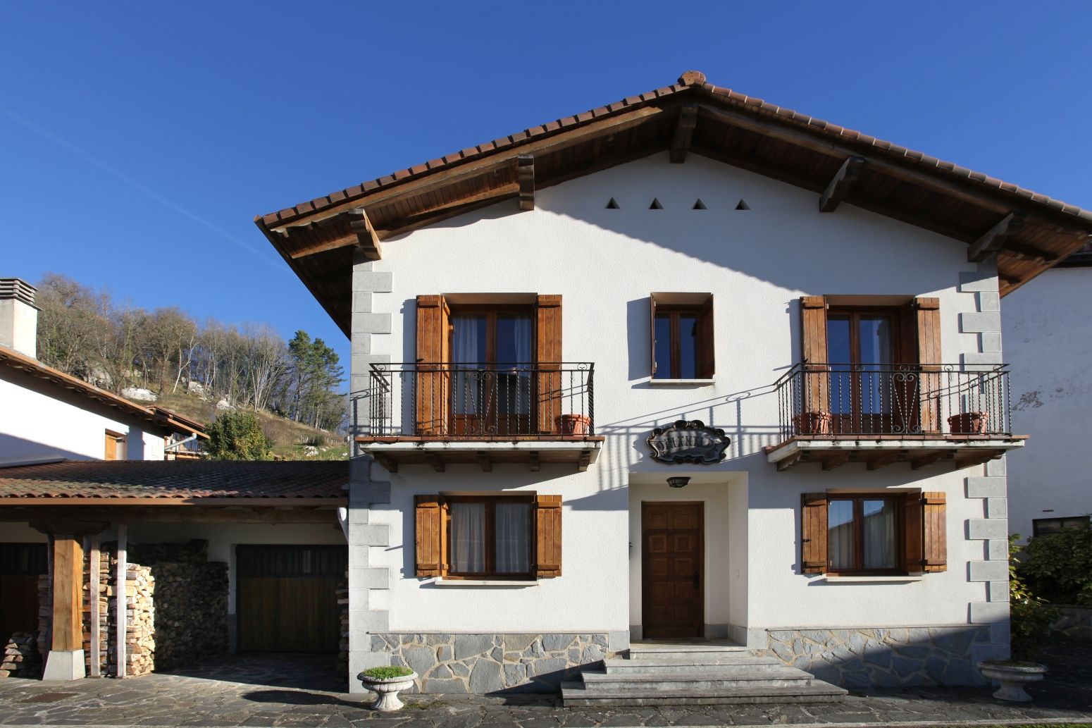 Casa adosada en venda a LA NATIVIDAD, Basaburua