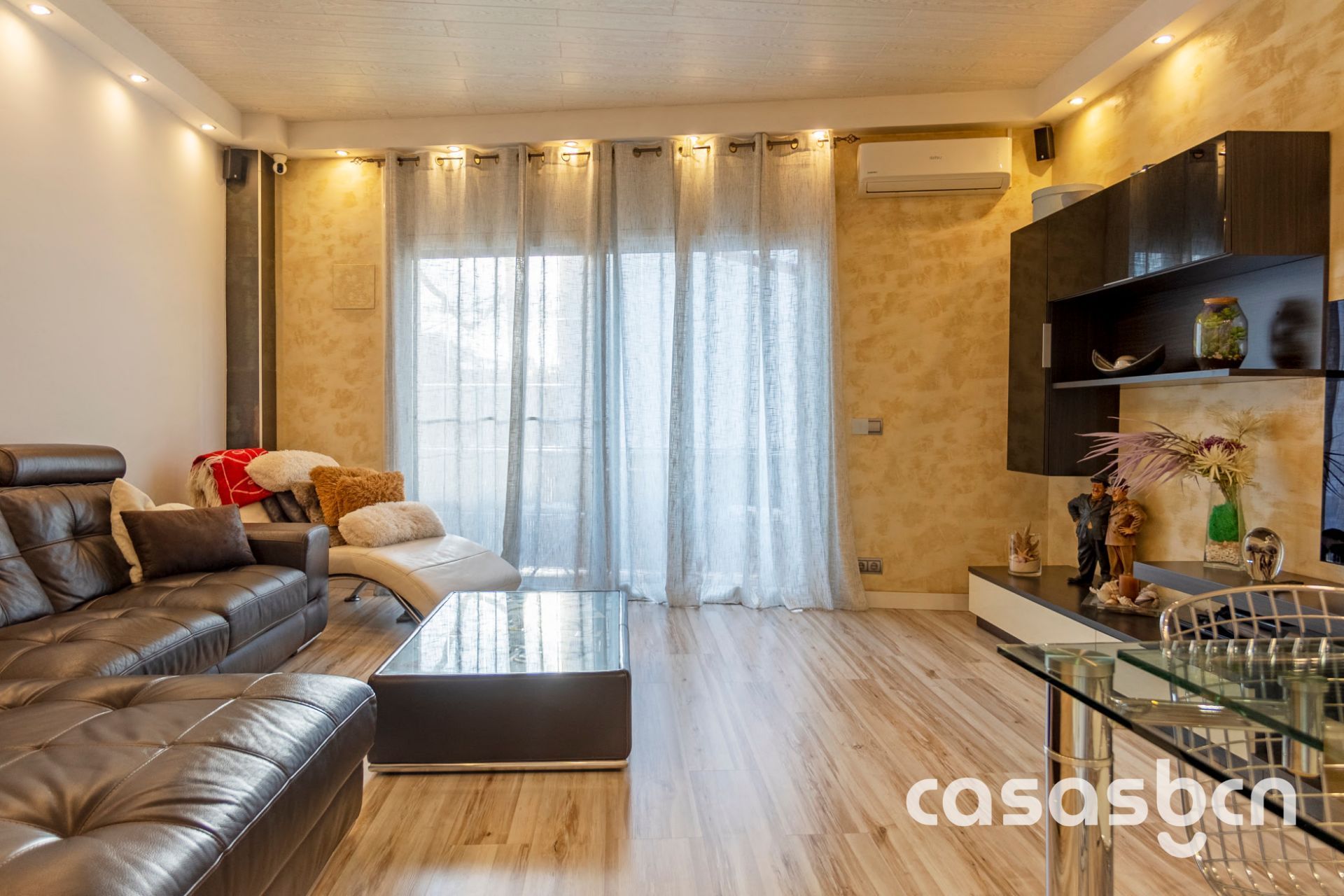 Living room of Flat for sale in Gavà  with Air Conditioner and Heating