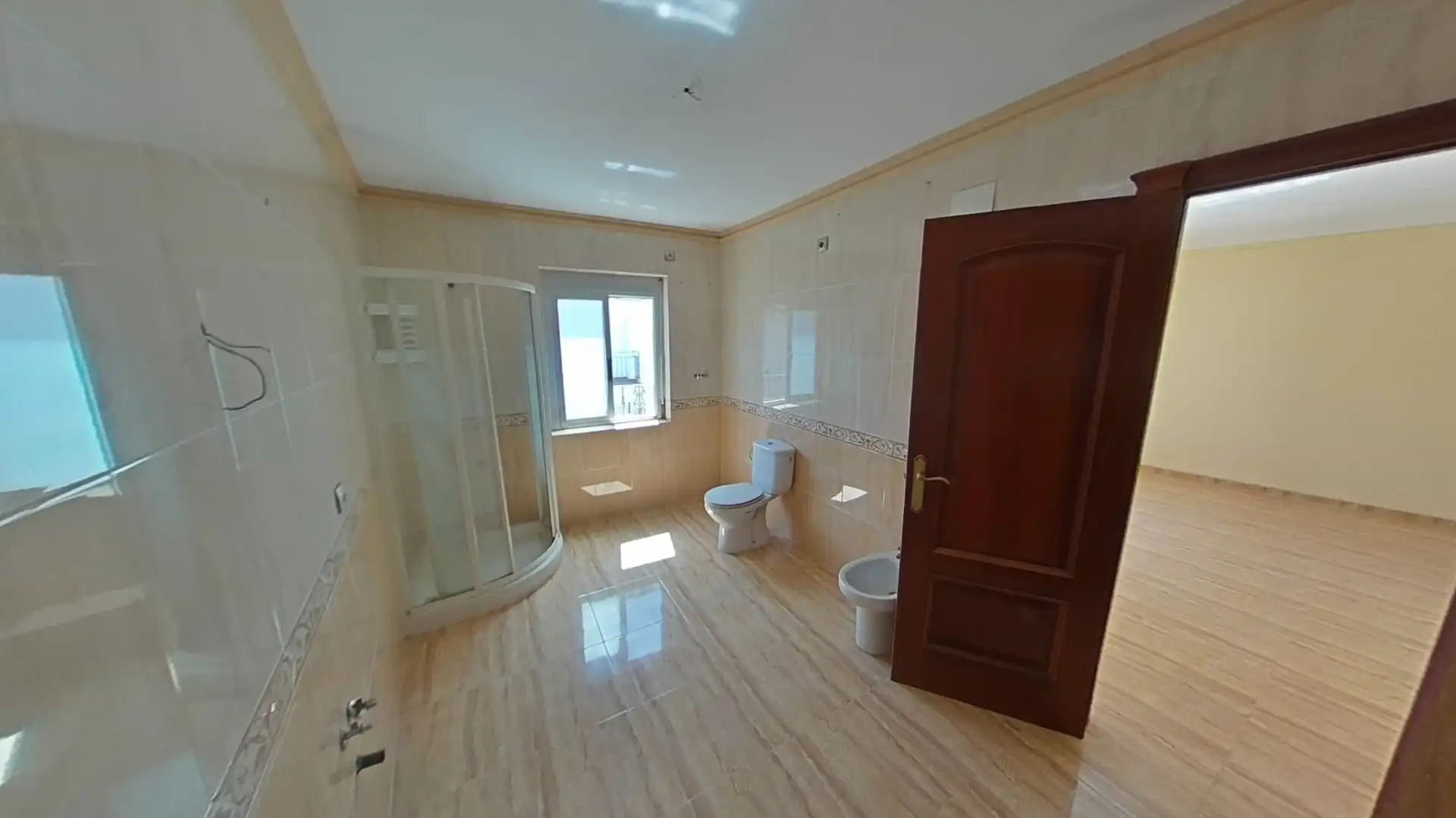 Baño de Casa adosada en venta en Marmolejo, Jaén