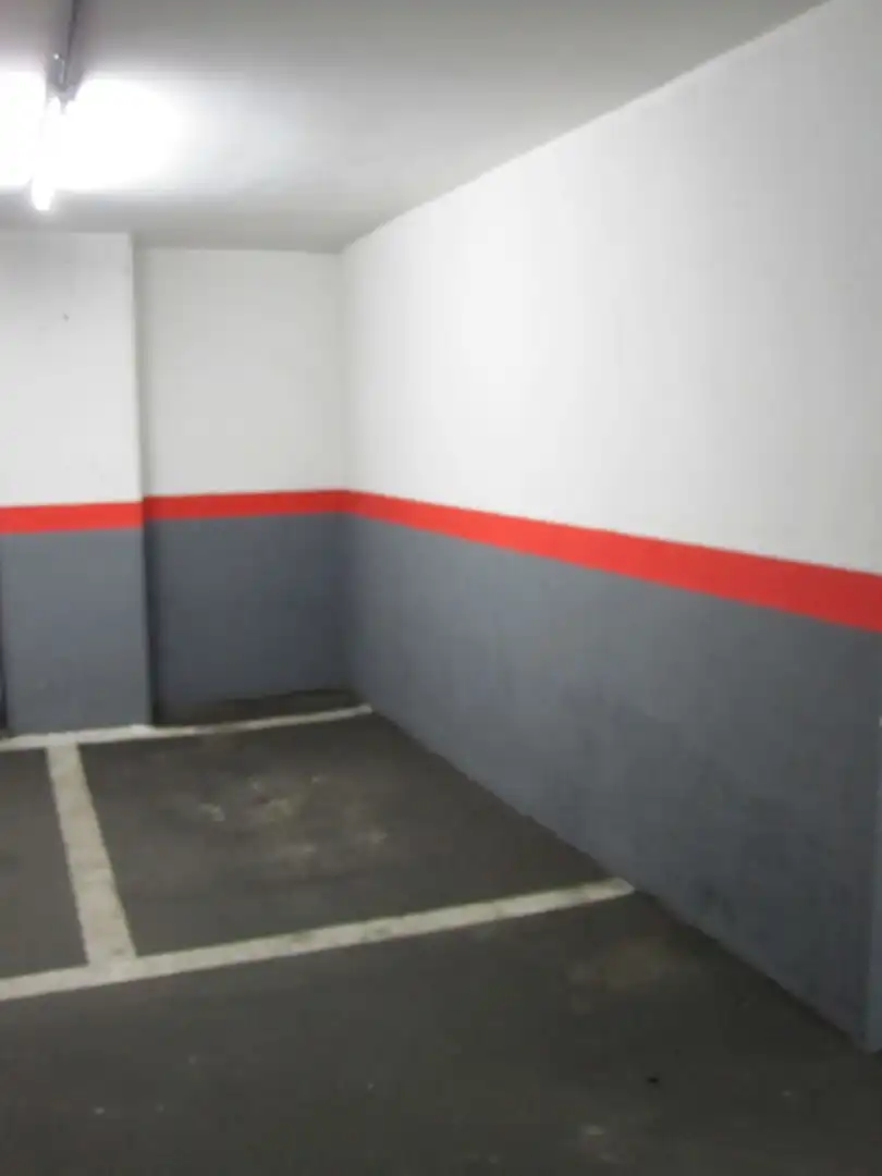 Einzelparkplatz zur Miete in Calle José Picón 19, imagen 5
