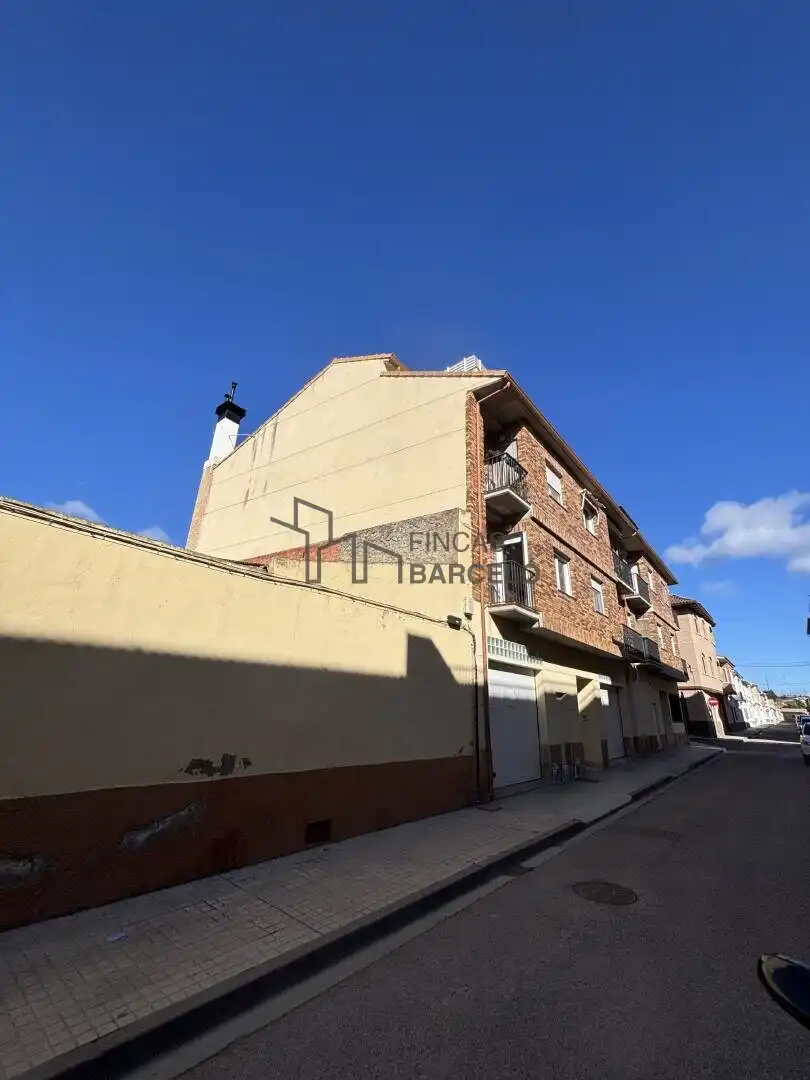 Exterior view of Flat for sale in Zuera