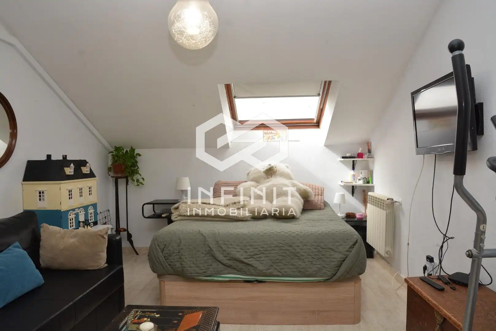 Casa adosada en venta en Villanueva de la Torre