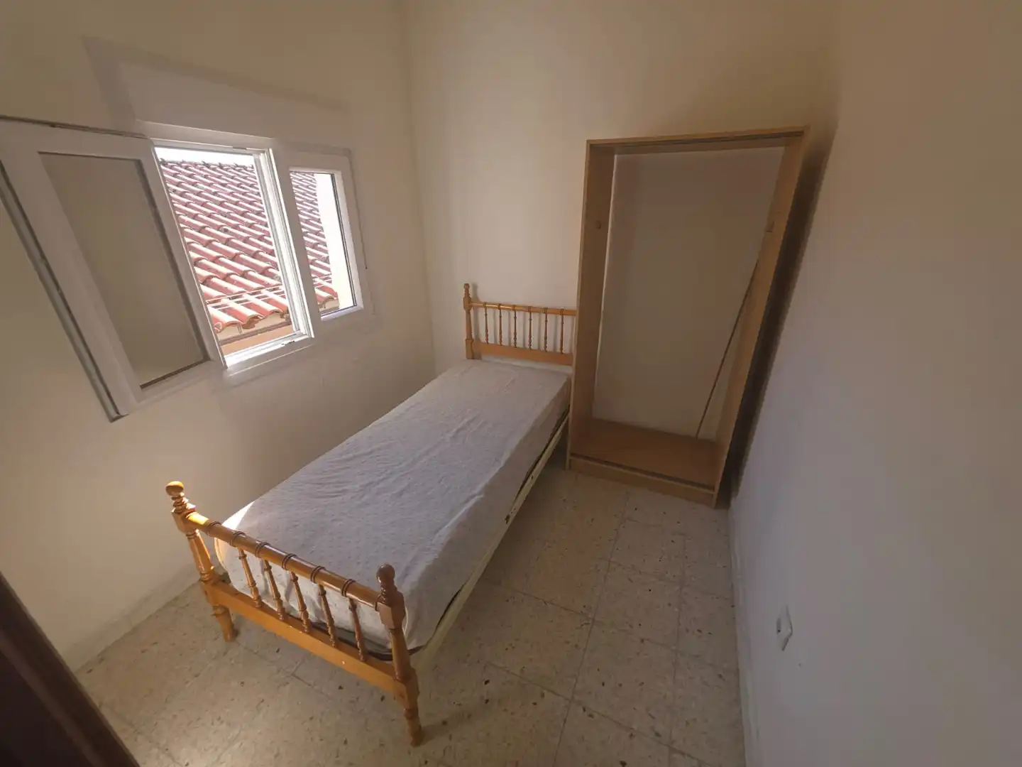 Dormitori de Casa o xalet en venda en Montesclaros amb Terrassa