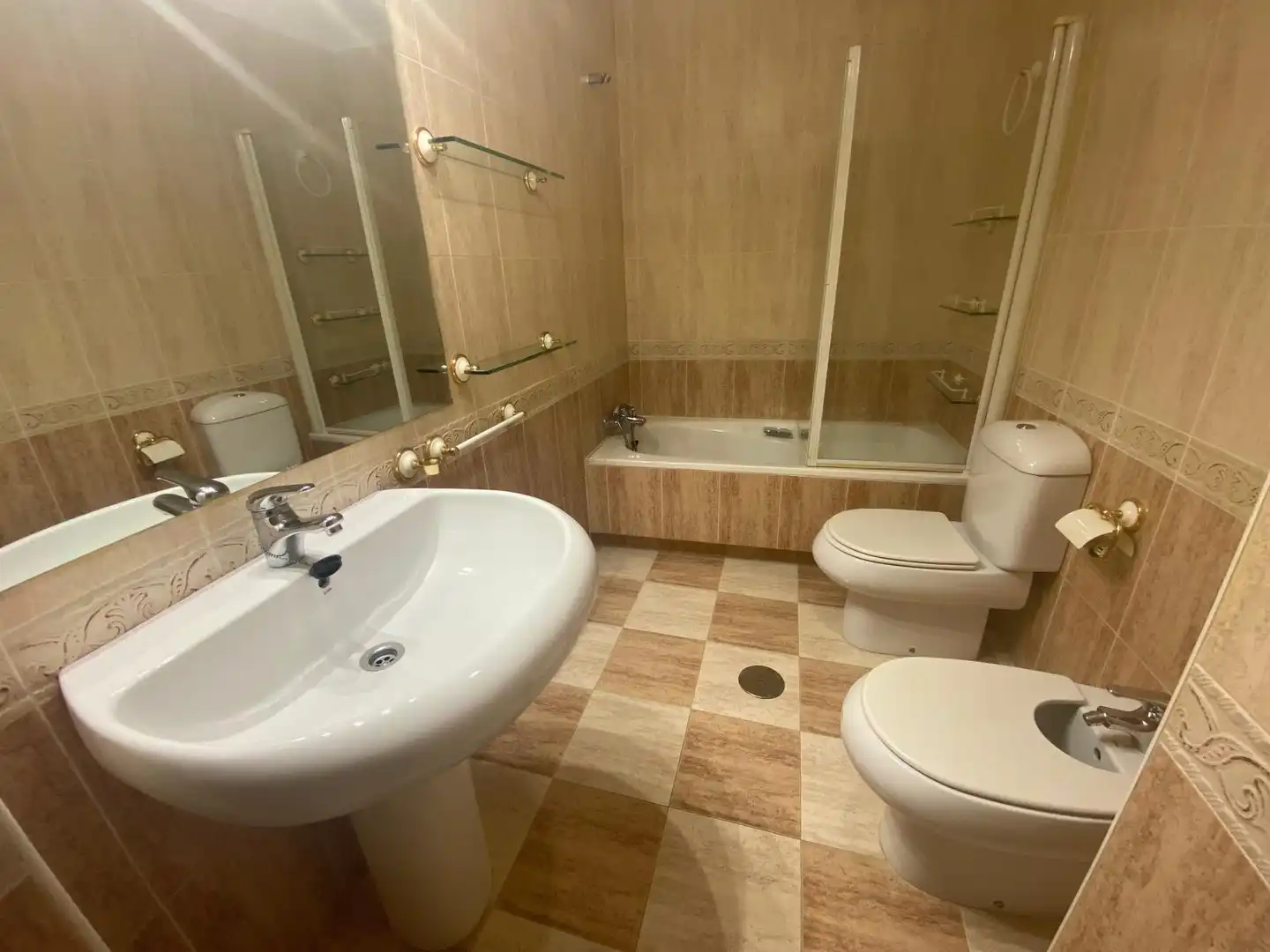 Bathroom of Flat for rent in Albacete  with Heating and Balcony