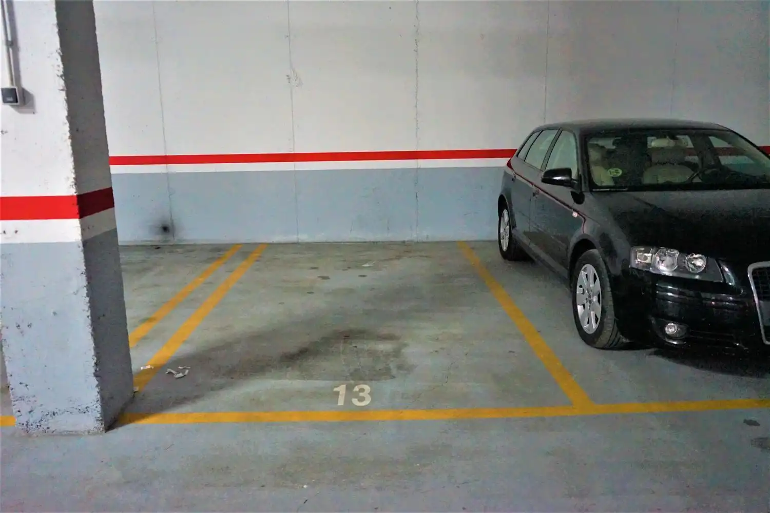 Parkplatz zum Verkauf in Calle Mira 4