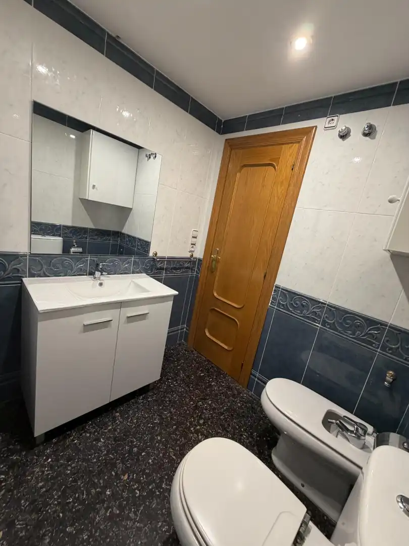 Badezimmer von Wohnung zum Verkauf in Parque de la Bombilla  