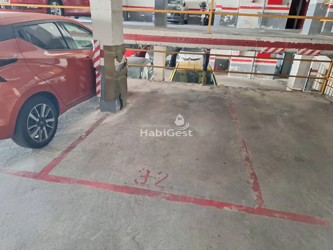 Parking de Garaje de alquiler en Girona