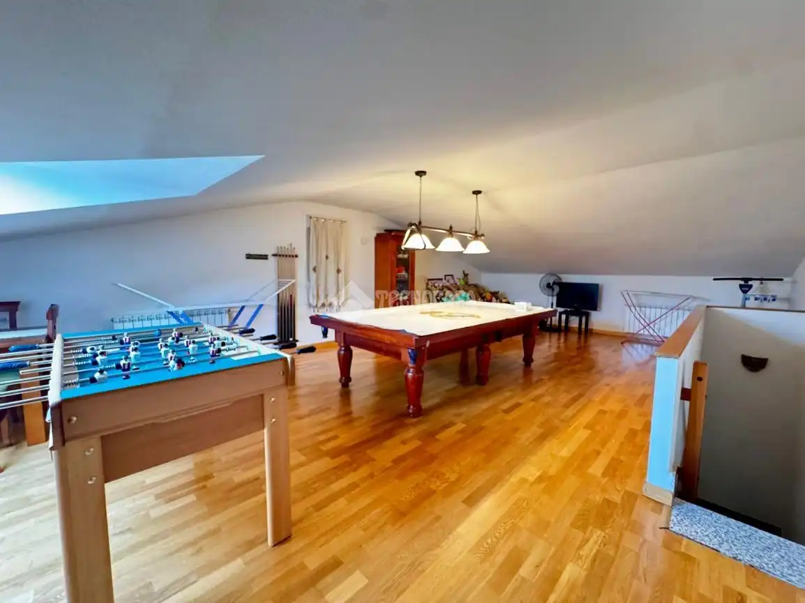 Casa adosada en venta en Pedrezuela con Aire acondicionado, Terraza y Amueblado