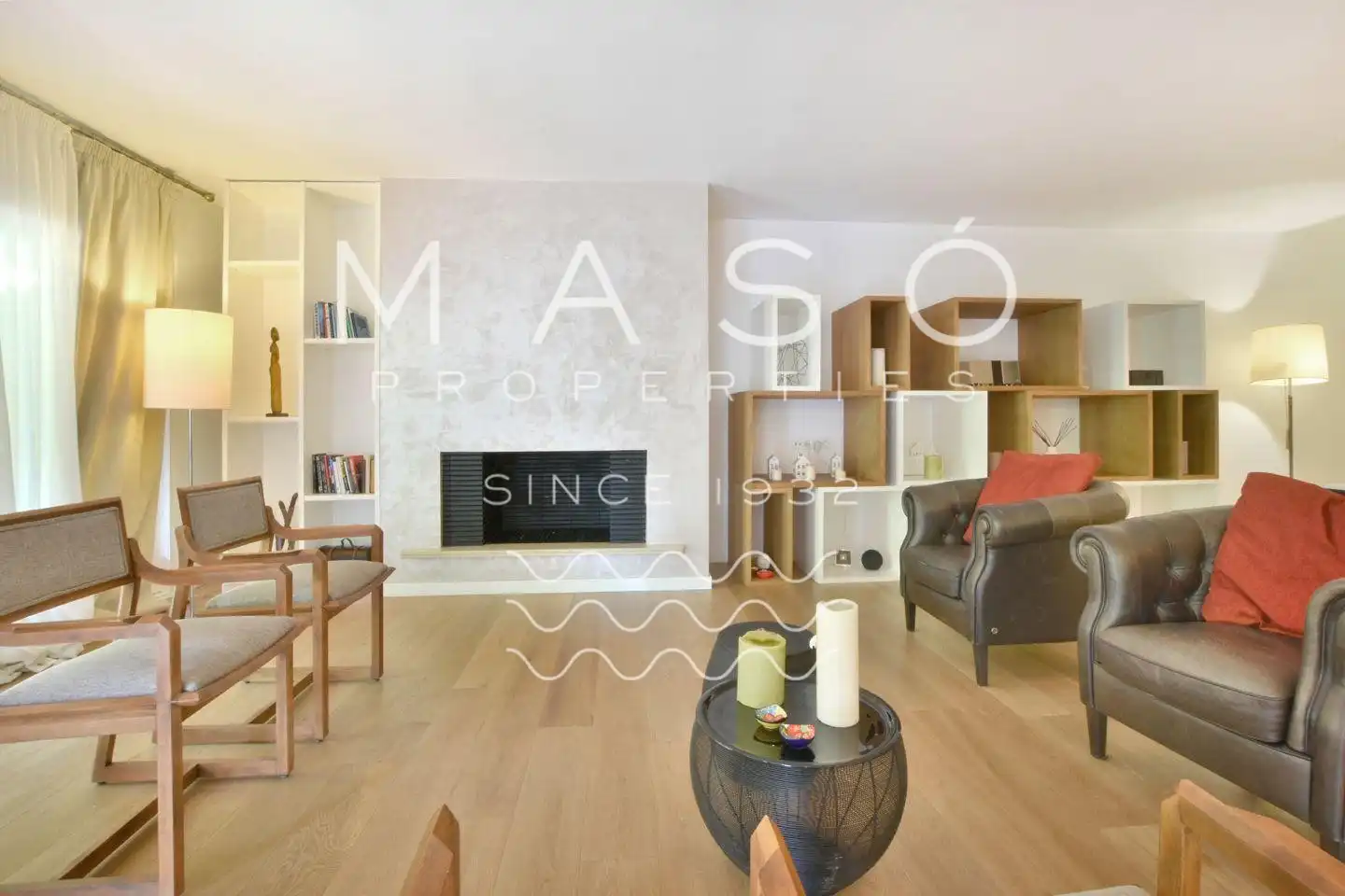Sala d'estar de Apartament en venda en Barcelona amb Aire condicionat, Calefacció i Parquet