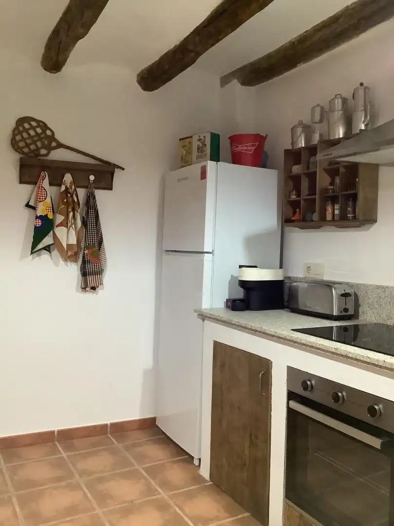 Cuina de Casa adosada en venda en Ponts amb Traster, Moblat i Microones