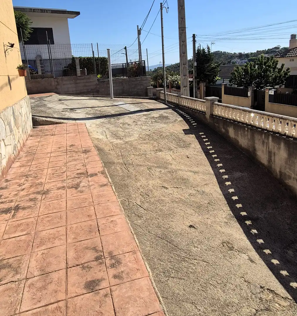 Exterior view of Houses for sale in Olèrdola  with Heating and Private garden