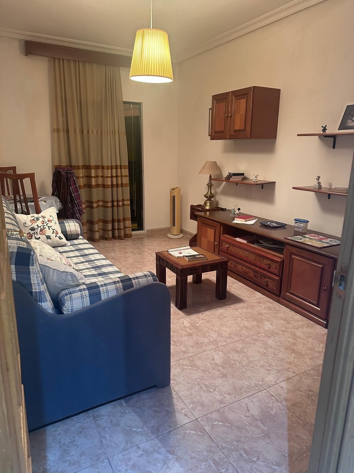 Sala de estar de Piso en venta en  Madrid Capital con Terraza y Amueblado